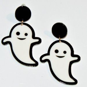 Spooky Ghost Design Dangle Earrings...Super Cute!